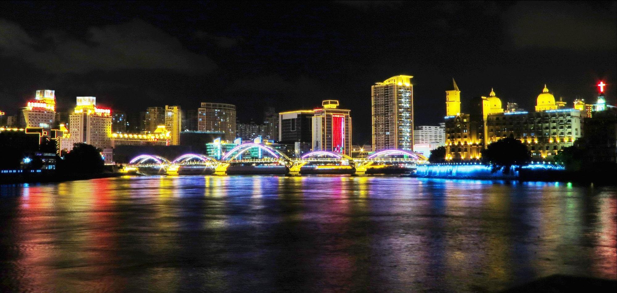 The Westin Fuzhou Minjiang Hotel Ngoại thất bức ảnh